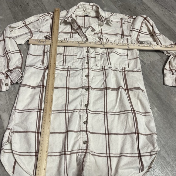 Universal‎ Thread Women's Size M Ivory Long Sleeve Cotton flannel Shirt Bag6 - Picture 3 of 4